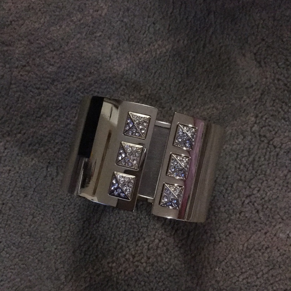 Victoria Secret chunky bracelet - Picture 3 of 5